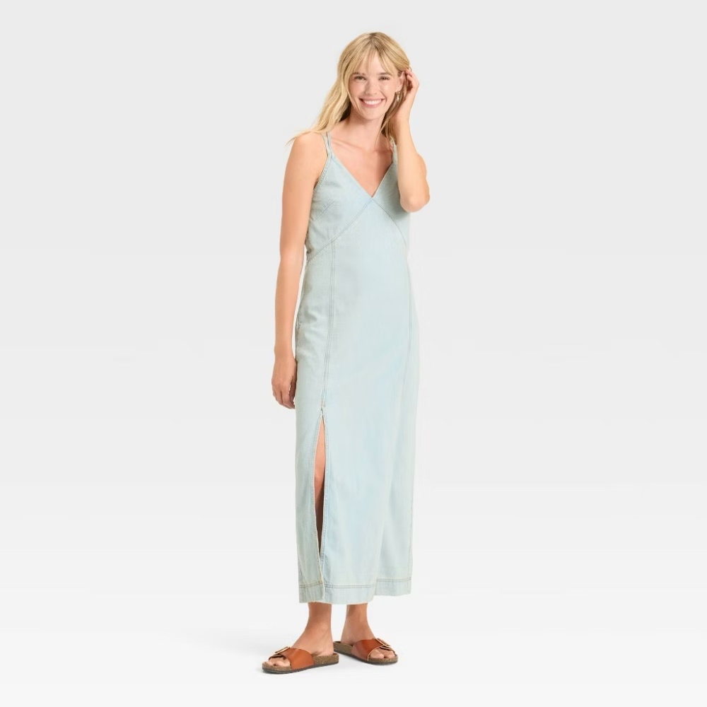 NWT Women's Cami Denim Maxi Dress - Universal Thread Light Wash M